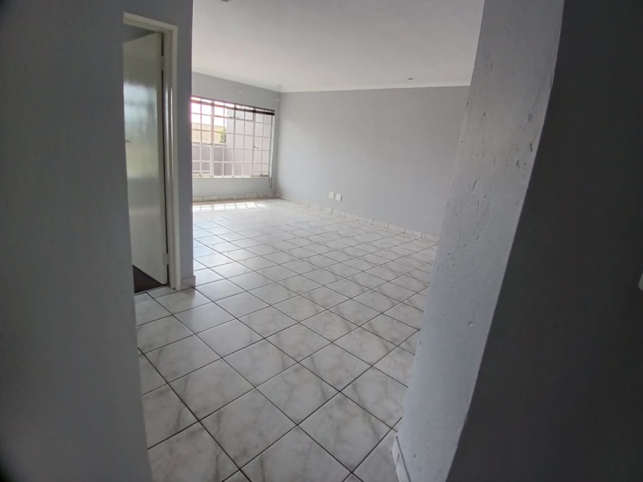 2 Bedroom Property for Sale in Eden Glen Gauteng