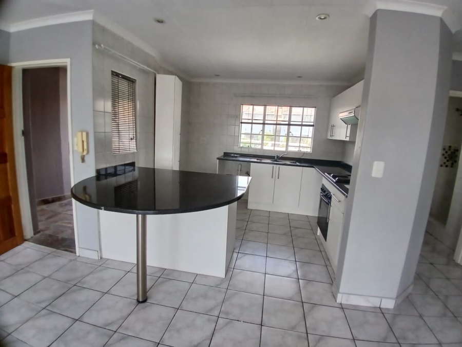 2 Bedroom Property for Sale in Eden Glen Gauteng