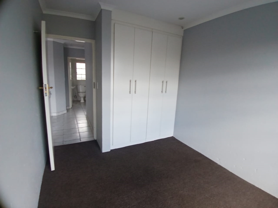 2 Bedroom Property for Sale in Eden Glen Gauteng