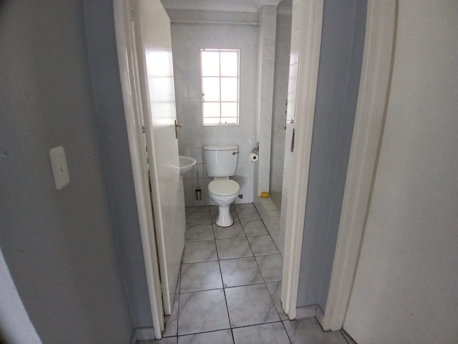 2 Bedroom Property for Sale in Eden Glen Gauteng