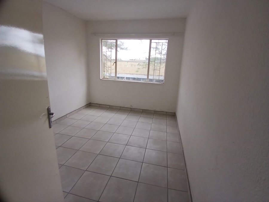 2 Bedroom Property for Sale in Edenvale Central Gauteng