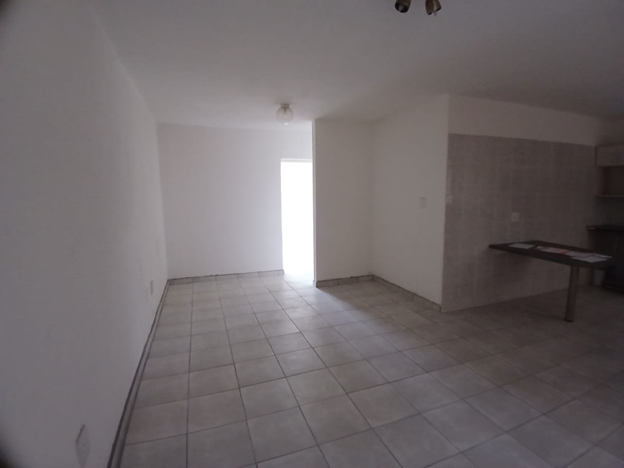 2 Bedroom Property for Sale in Edenvale Central Gauteng