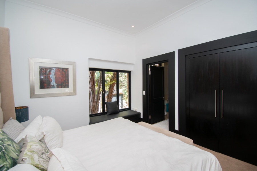 To Let 5 Bedroom Property for Rent in Houghton Estate Gauteng