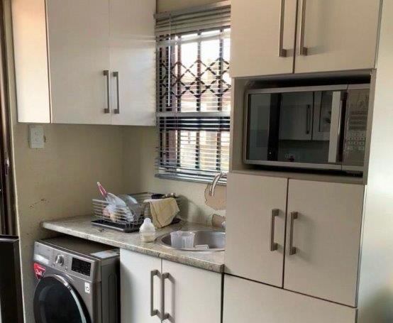2 Bedroom Property for Sale in Soshanguve East Gauteng