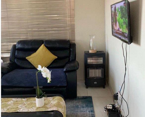 2 Bedroom Property for Sale in Soshanguve East Gauteng