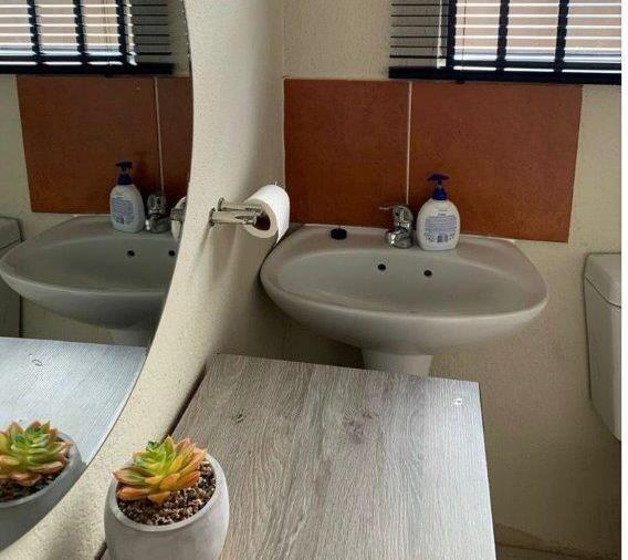 2 Bedroom Property for Sale in Soshanguve East Gauteng
