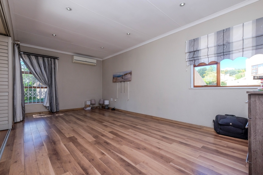 5 Bedroom Property for Sale in Boskruin Gauteng