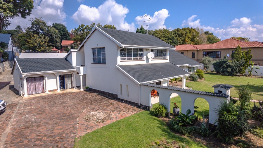 4 Bedroom Property for Sale in Bryanston Gauteng