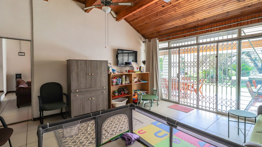 4 Bedroom Property for Sale in Bryanston Gauteng