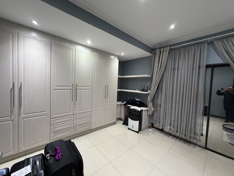 To Let 4 Bedroom Property for Rent in Aspen Hills Gauteng