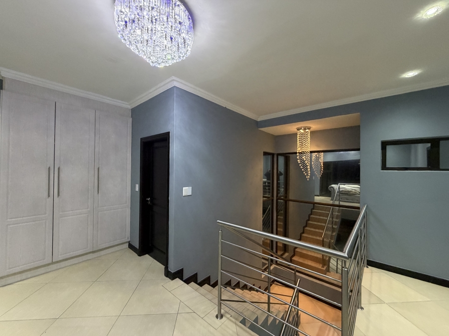 To Let 4 Bedroom Property for Rent in Aspen Hills Gauteng