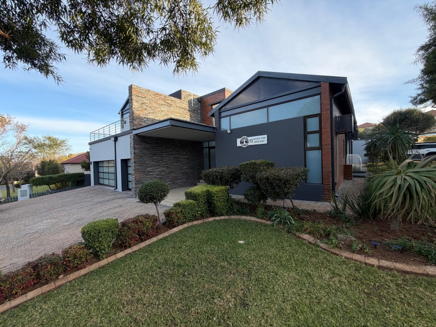 4 Bedroom Property for Sale in Aspen Hills Gauteng