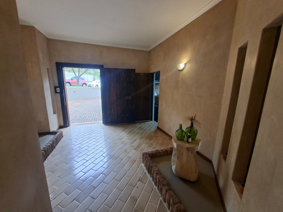 3 Bedroom Property for Sale in Wilro Park Gauteng