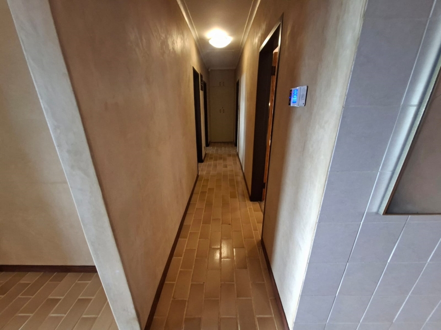 3 Bedroom Property for Sale in Wilro Park Gauteng