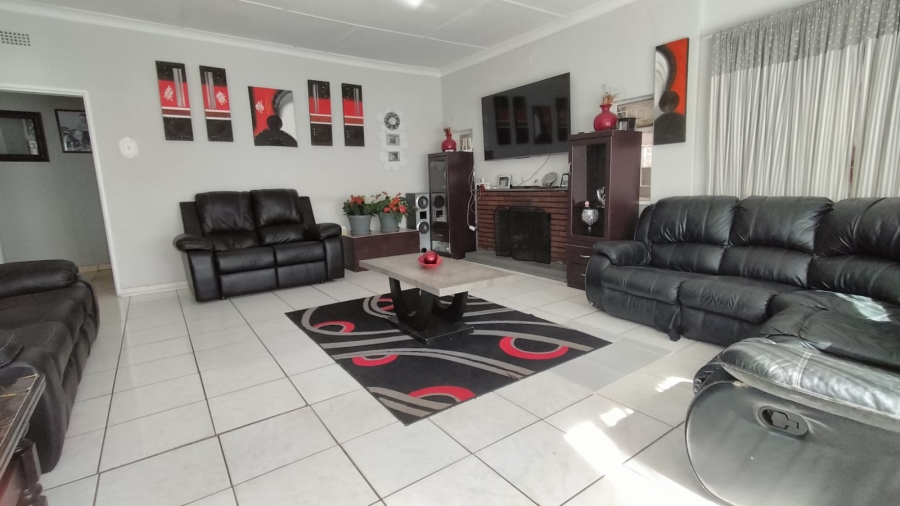 3 Bedroom Property for Sale in Venterspos Gauteng