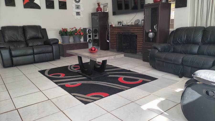 3 Bedroom Property for Sale in Venterspos Gauteng