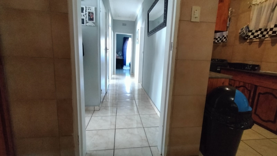3 Bedroom Property for Sale in Venterspos Gauteng