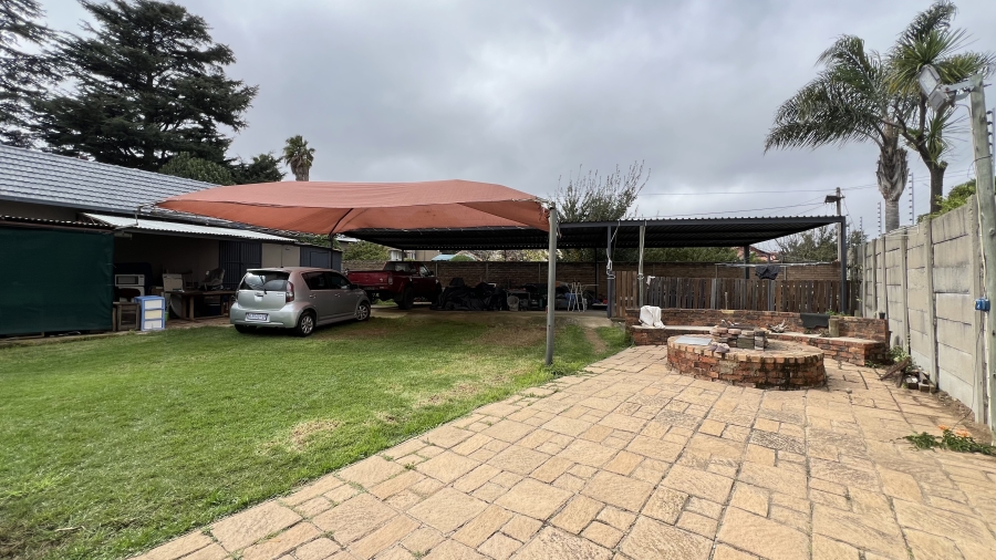 3 Bedroom Property for Sale in Mindalore Gauteng