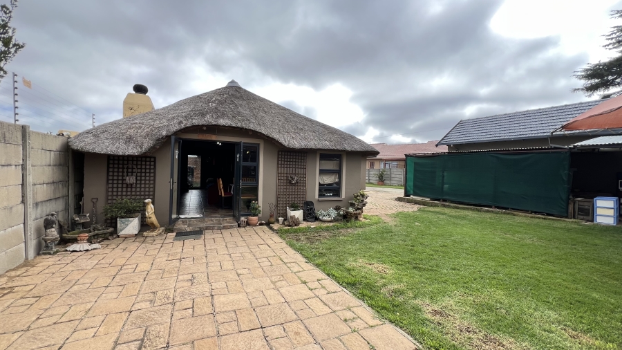 3 Bedroom Property for Sale in Mindalore Gauteng