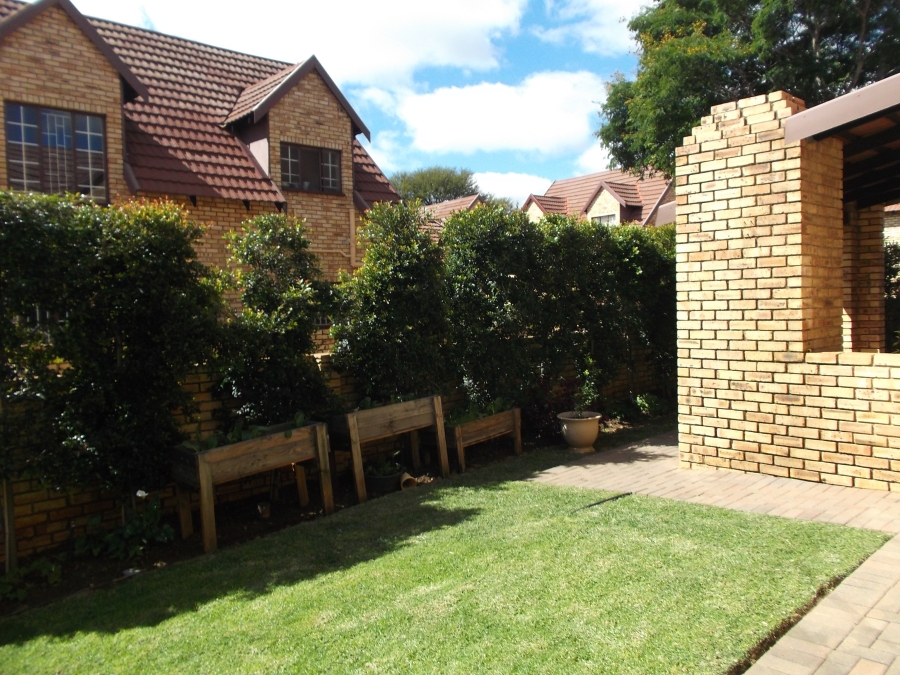 4 Bedroom Property for Sale in Willowbrook Gauteng