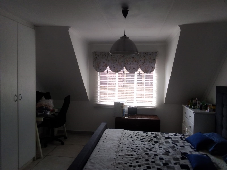 4 Bedroom Property for Sale in Willowbrook Gauteng