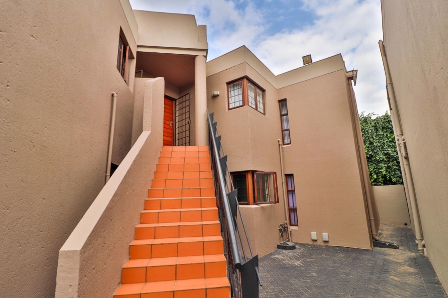 2 Bedroom Property for Sale in Glenvista Gauteng
