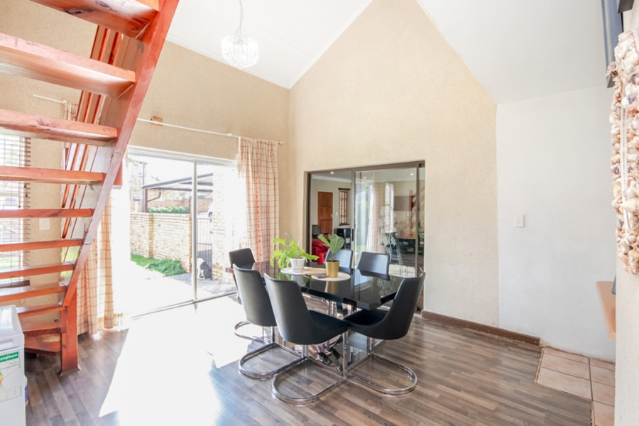 3 Bedroom Property for Sale in Radiokop Gauteng