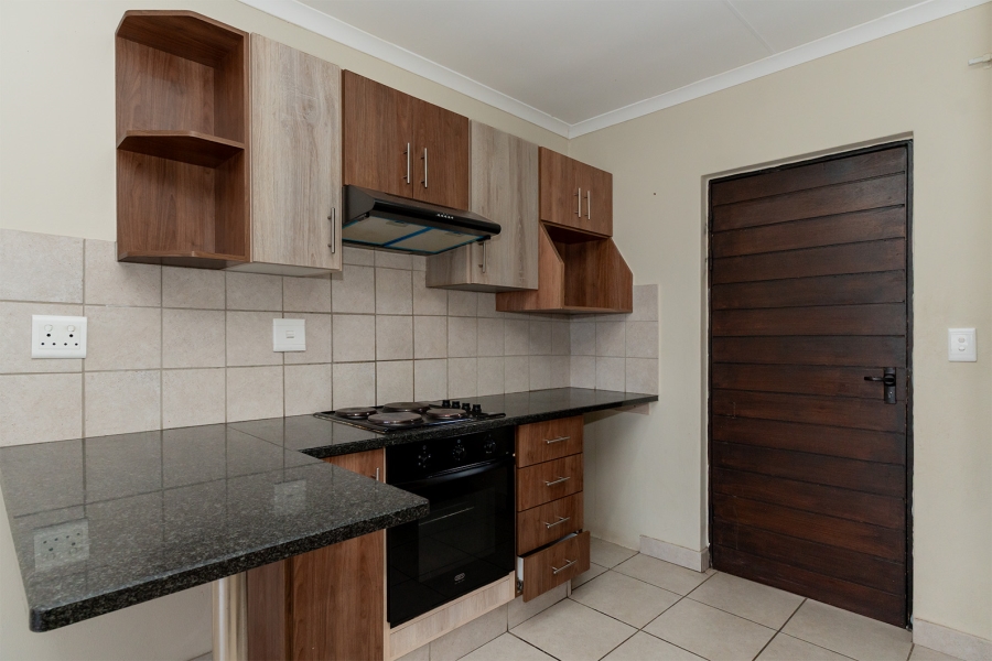 2 Bedroom Property for Sale in Primrose Hill Gauteng