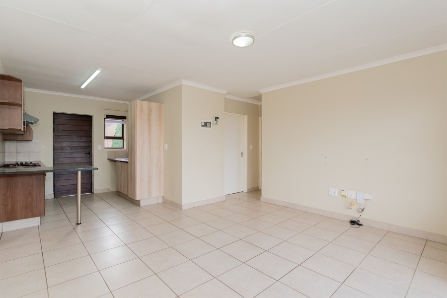 2 Bedroom Property for Sale in Primrose Hill Gauteng
