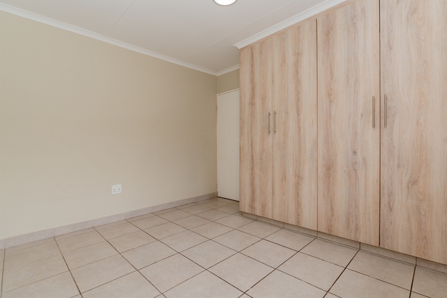 2 Bedroom Property for Sale in Primrose Hill Gauteng