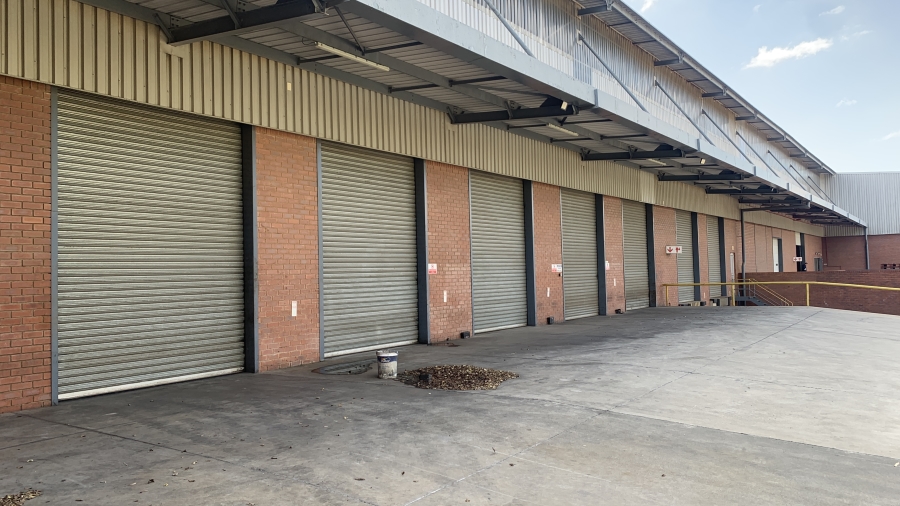 To Let Commercial Property for Rent in Longmeadow Gauteng