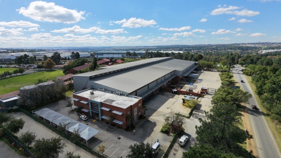 To Let Commercial Property for Rent in Longmeadow Gauteng