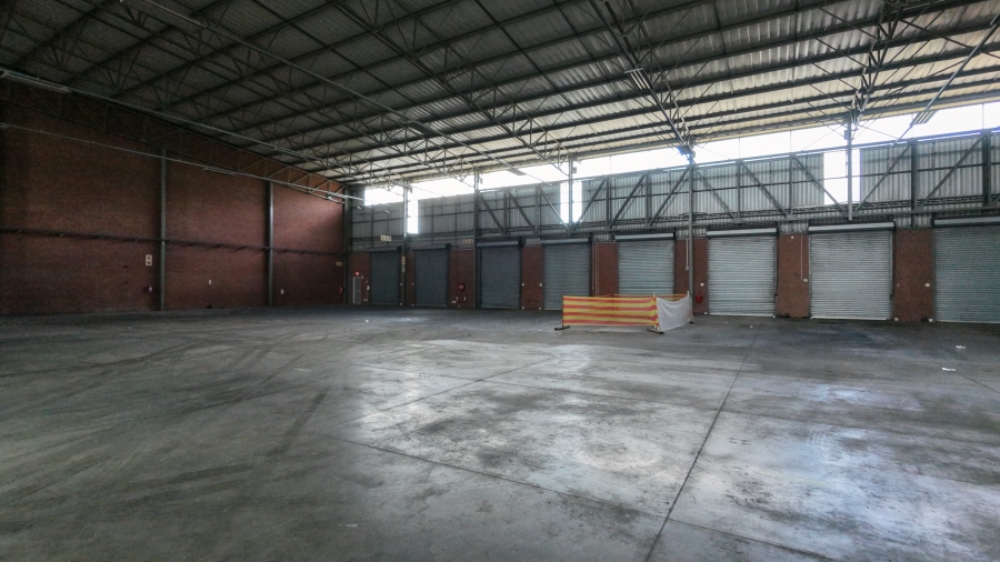 To Let Commercial Property for Rent in Longmeadow Gauteng