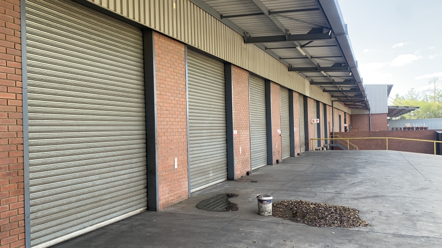 To Let Commercial Property for Rent in Longmeadow Gauteng