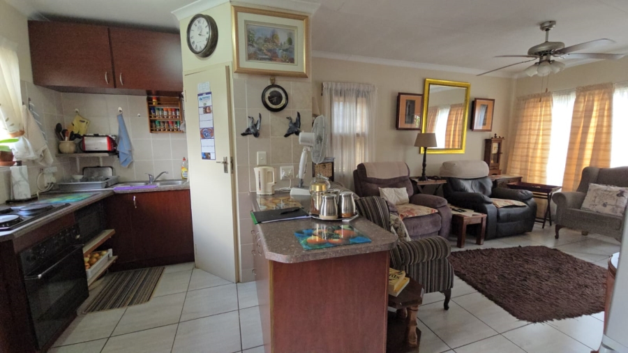 2 Bedroom Property for Sale in Andeon Gauteng