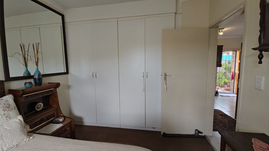 2 Bedroom Property for Sale in Andeon Gauteng