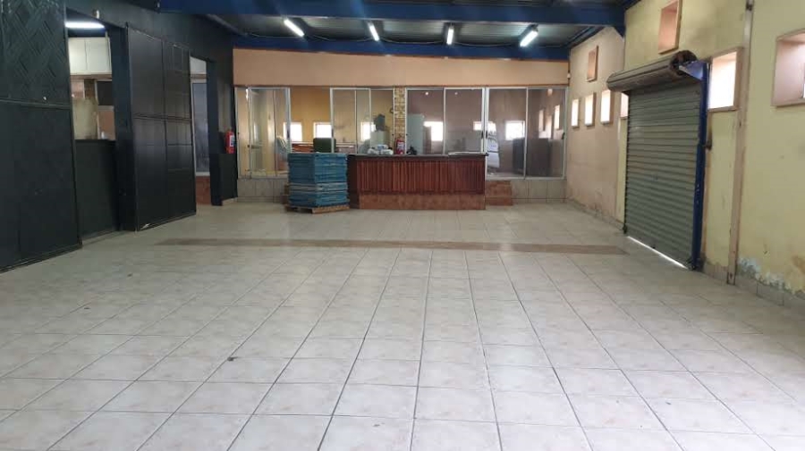 To Let Commercial Property for Rent in Roods Gardens Gauteng