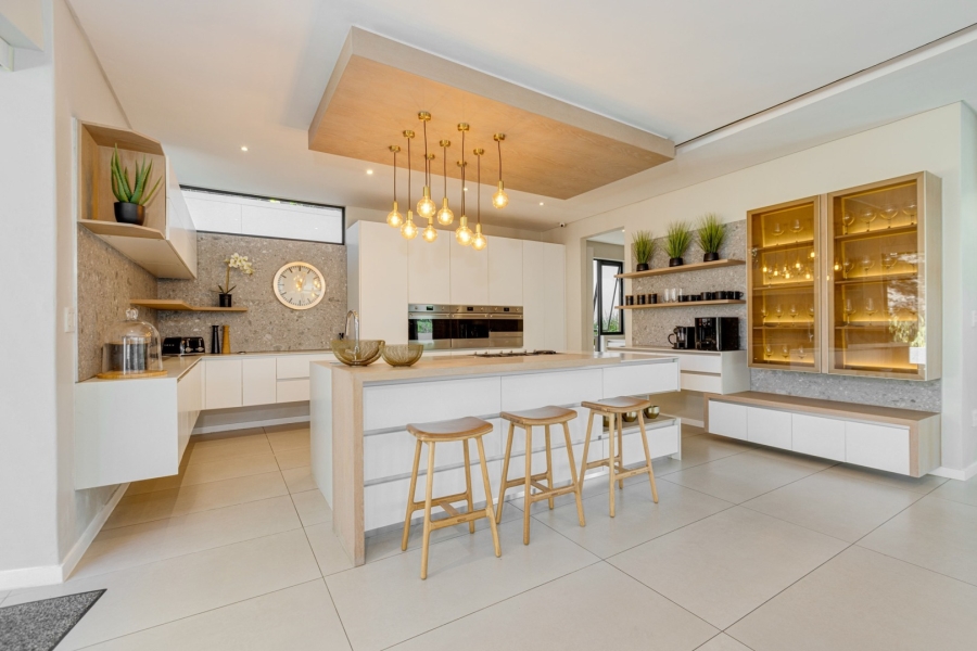 4 Bedroom Property for Sale in Helderfontein Estate Gauteng