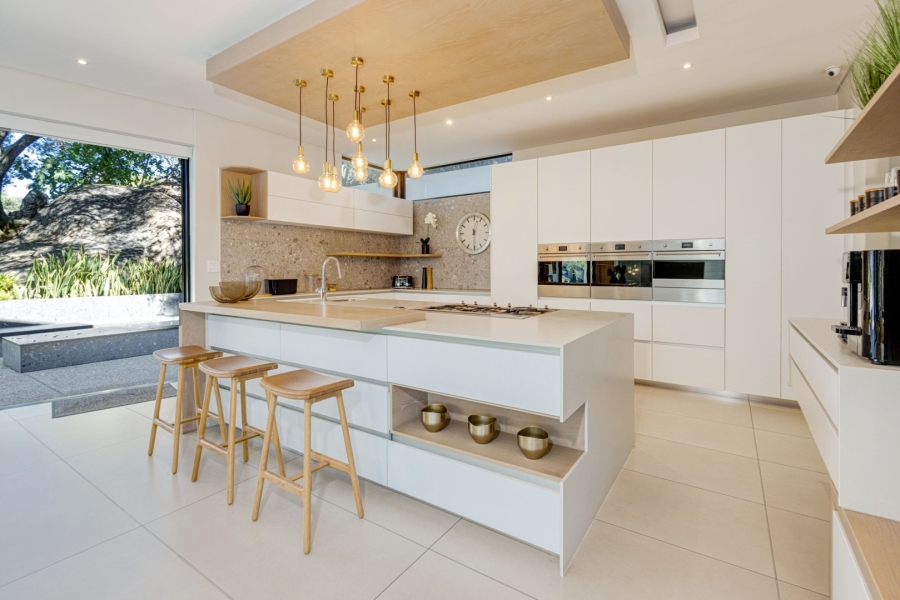 4 Bedroom Property for Sale in Helderfontein Estate Gauteng