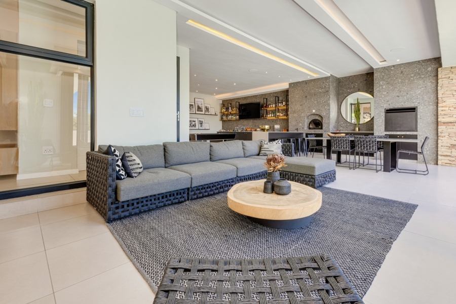 4 Bedroom Property for Sale in Helderfontein Estate Gauteng