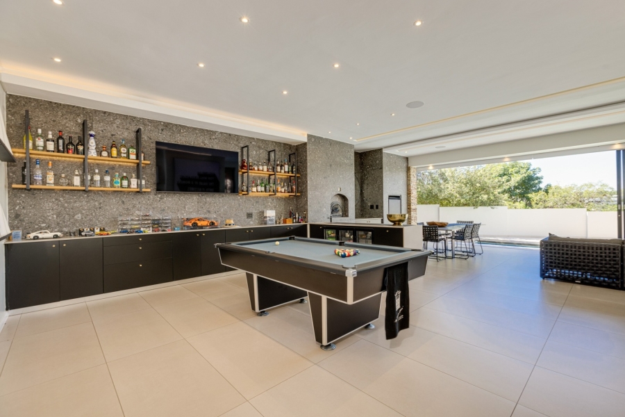 4 Bedroom Property for Sale in Helderfontein Estate Gauteng