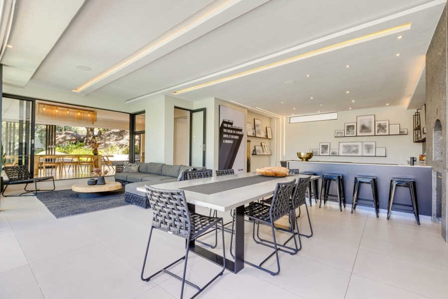 4 Bedroom Property for Sale in Helderfontein Estate Gauteng