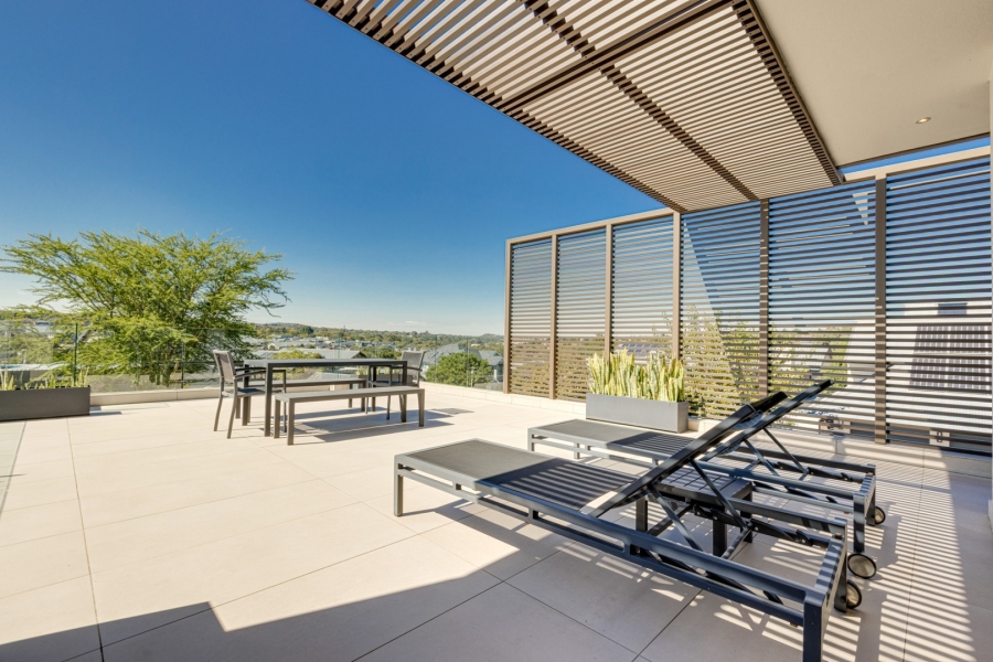 4 Bedroom Property for Sale in Helderfontein Estate Gauteng