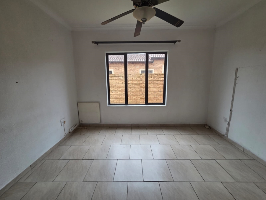 3 Bedroom Property for Sale in Eleadah Gauteng