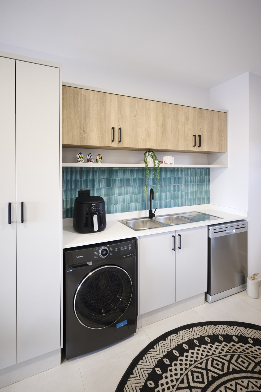 To Let 2 Bedroom Property for Rent in Fourways Gauteng