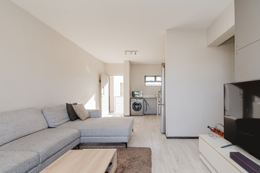 2 Bedroom Property for Sale in Broadacres Gauteng