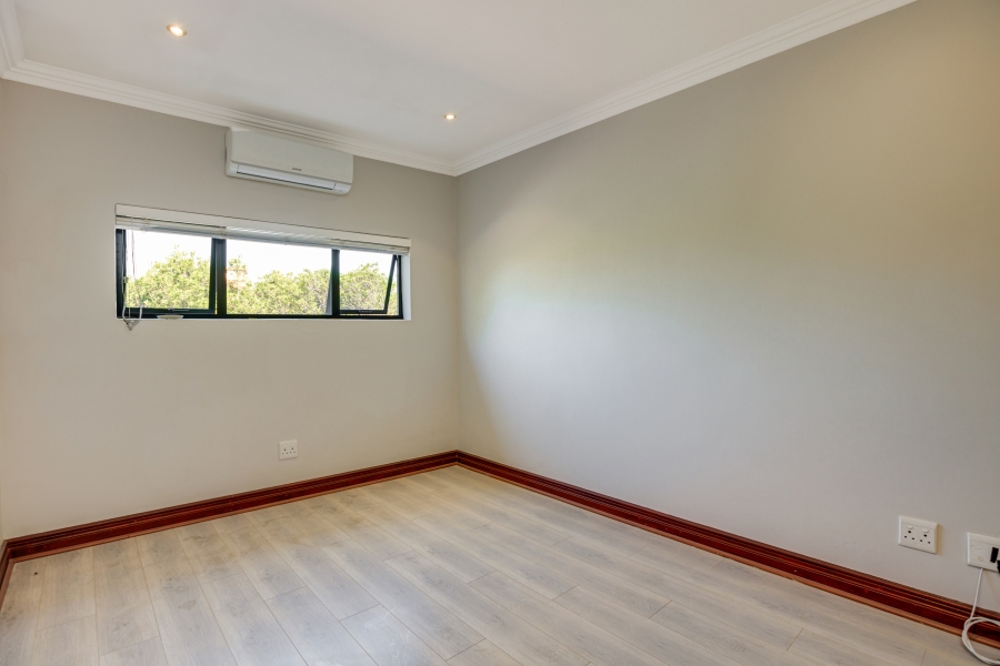 To Let 4 Bedroom Property for Rent in Dainfern Valley Gauteng