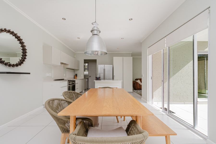 To Let 3 Bedroom Property for Rent in Bryanston Gauteng