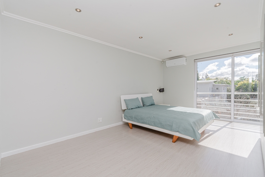 To Let 3 Bedroom Property for Rent in Bryanston Gauteng
