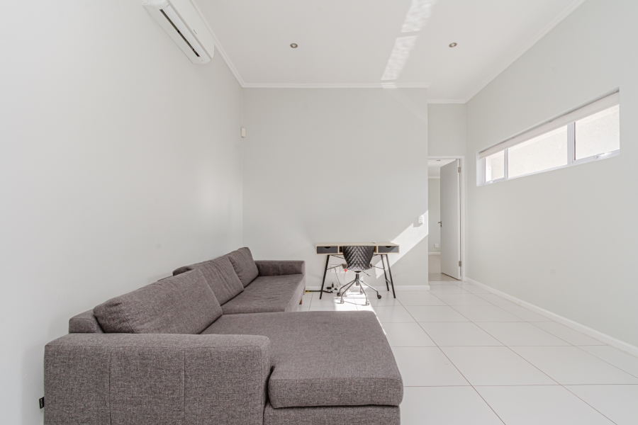 To Let 3 Bedroom Property for Rent in Bryanston Gauteng